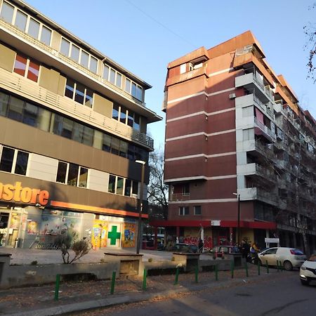City Center White Apartment! Szkopje Kültér fotó